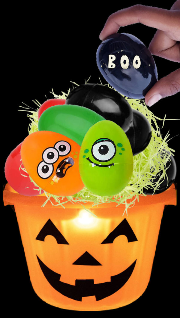 Why let Easter have all the fun when you can have a spooky Halloween egg hunt?  #halloween #halloweenpartyideas #halloweenegghunt #growingajeweledrose #activitiesforkids