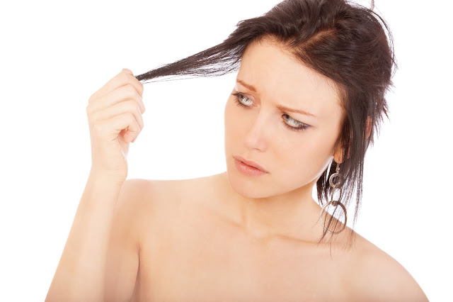 6 Obat Alami untuk Mengatasi Rambut Lepek dan Kusam 6 Obat Alami untuk Mengatasi Rambut Lepek dan Kusam