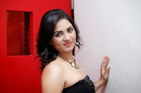 HeyAndhra Actress Shrusti Hot Photo Shoot HeyAndhra.com