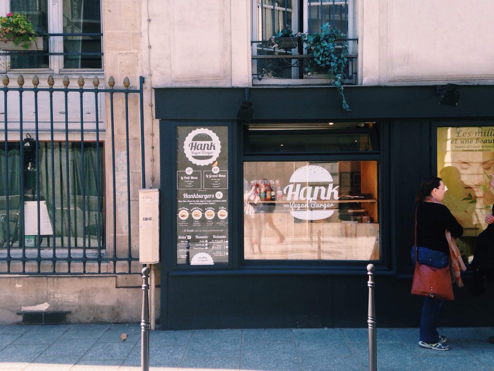 Hank Organic Vegan Burgers