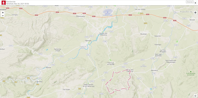 Accès routier (on sort de l'autoroute à Lézignan-Corbières)