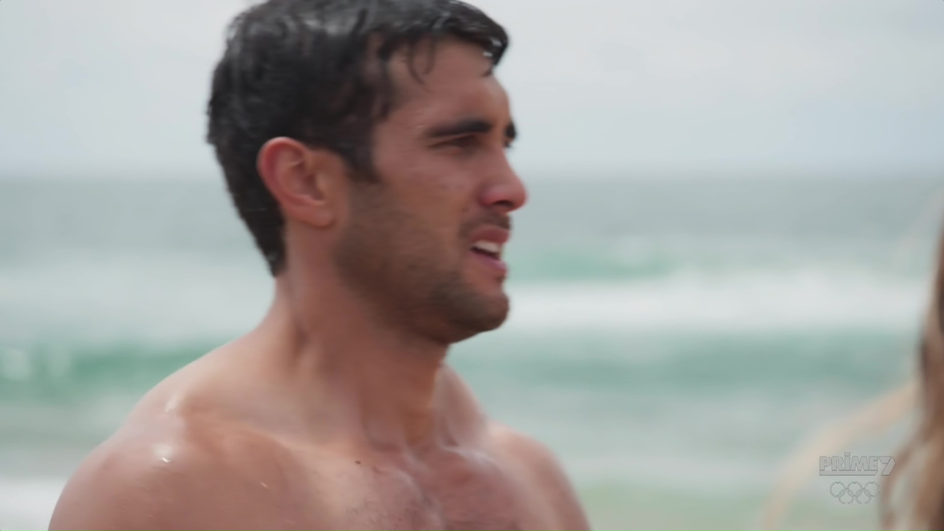ausCAPS Ethan Browne shirtless in Home And Away ausCAPS Ethan Browne shirtless in Home And Away