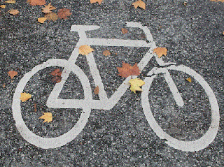 bike path marking