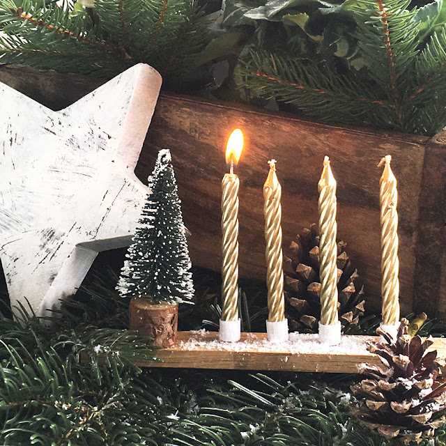 DIY Idee - Holz Kerzenständer mit Mini Tanne zum Advent