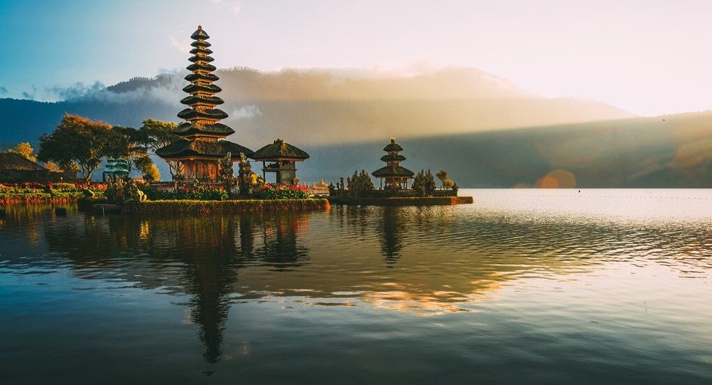 7 Tempat Wisata Di Bali Yang Wajib Dikunjungi - OMISKA ...