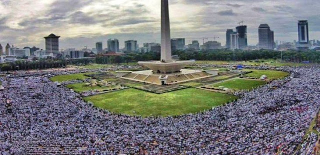 Sejarah Baru Saja Tercipta di 212, Shalat Jumat Terbanyak Terjadi Pada Hari Ini