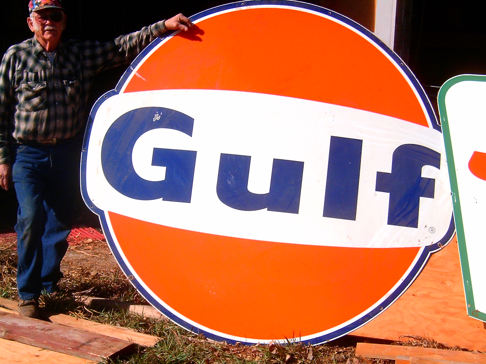 TOMMY'S COLORADO GARAGE SALE ''GULF' SIGN