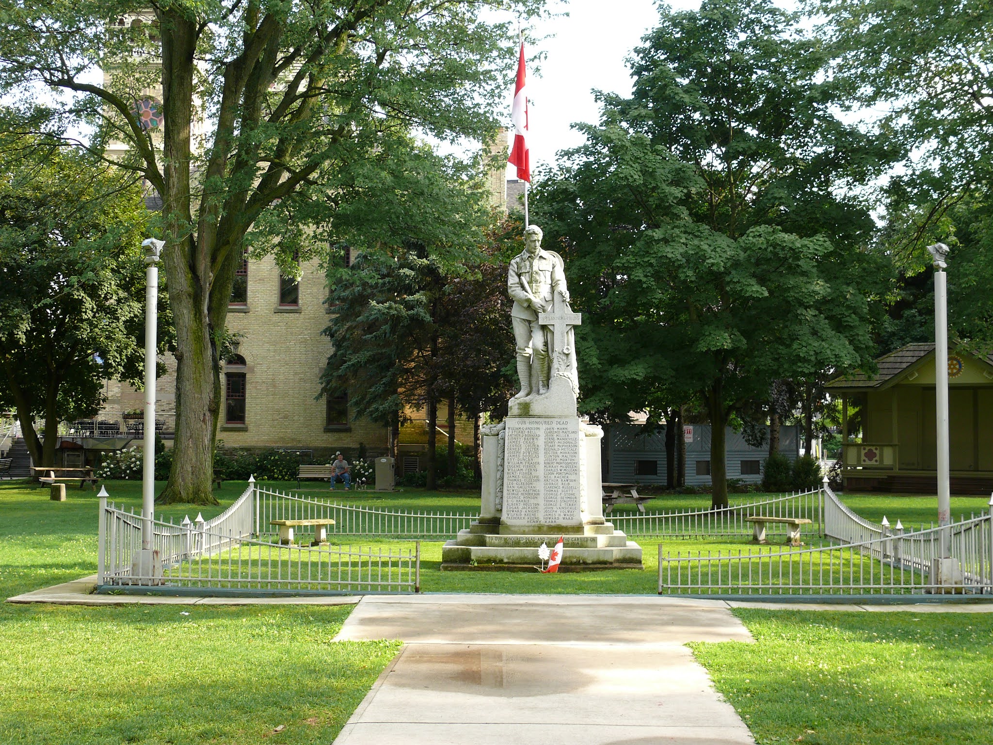 Ontario War Memorials Petrolia