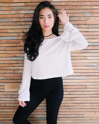 cewek cantik dan mansi YouTuber seksi Abel Cantika Abel Cantika cewek cantik dengan celana legging ketat dan seksi Jutek