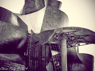 Guggenheim, Bilbao, in monochrome