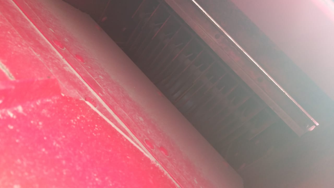 MAQUINARIA AGRICOLA INDUSTRIAL: Molino y Mezclador International grande