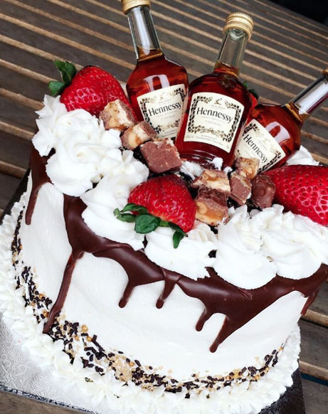 Cakes Ideas for Husband Who Loves to Drink