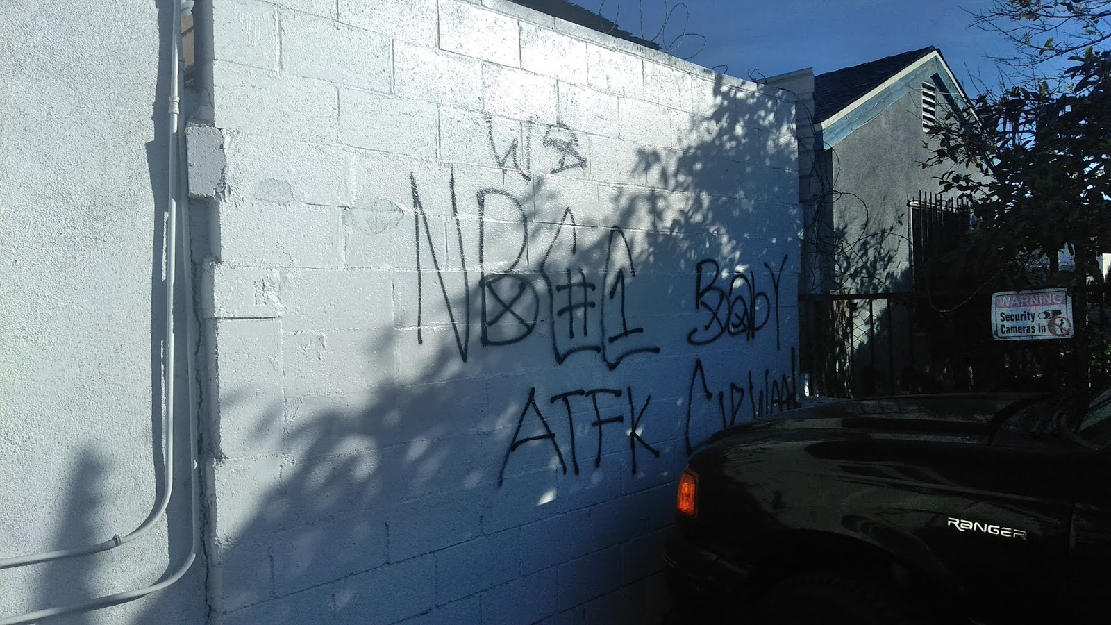 crip gangs graffiti: Nutty block compton crip ( NBCC )