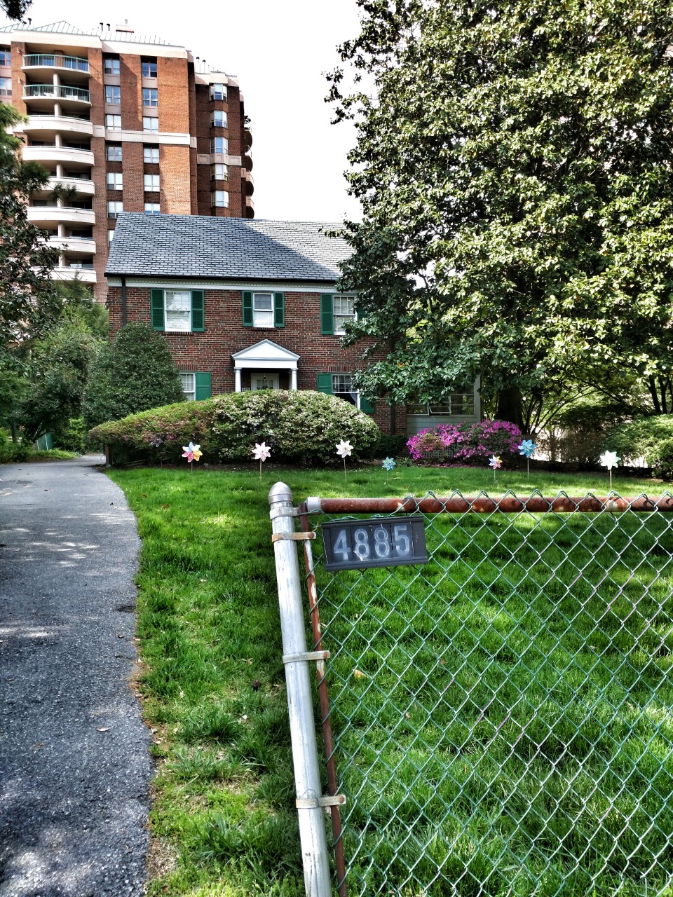 Robert Dyer Bethesda Row Edgemont at Bethesda Metro apartments