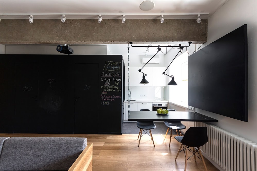 chalkboard-wall-industrial-dining-room