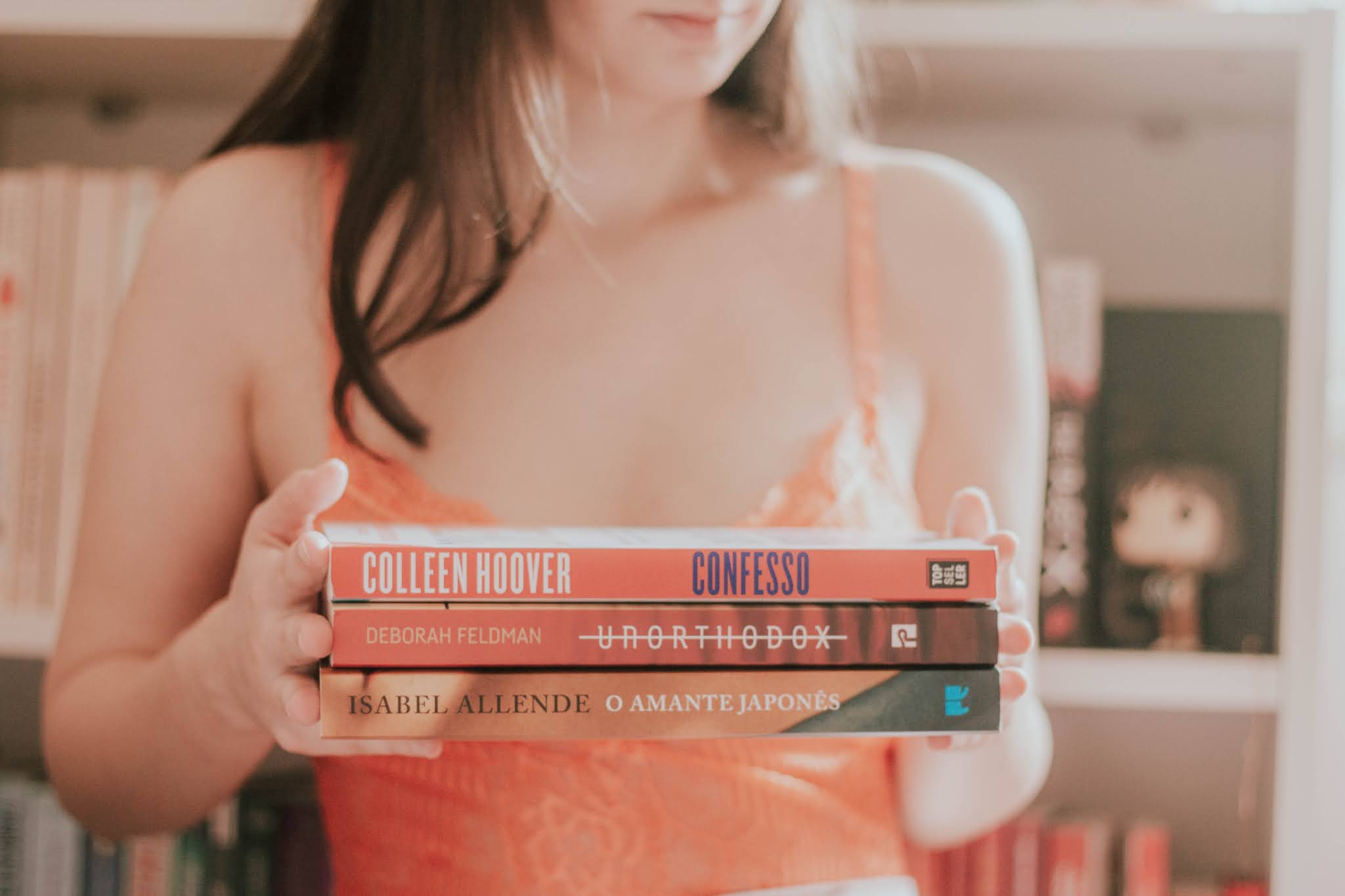 Nas últimas semanas deixei os ebooks um pouco de lado (só estou neste mundo dos e-readers desde Dezembro, mas adoro!) e "ataquei" alguns livrinhos físicos que já estavam na minha lista tbr há bastante tempo (com exceção do Confesso, que foi uma compra recente). Fiquem com três sugestões de leituras e umas fotos das peças mais recentes que recebi da Femme Luxe.*