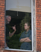 Frances McDormand and Martin McDonagh on the set of Three Billboards Outside Ebbing, Missouri (13)