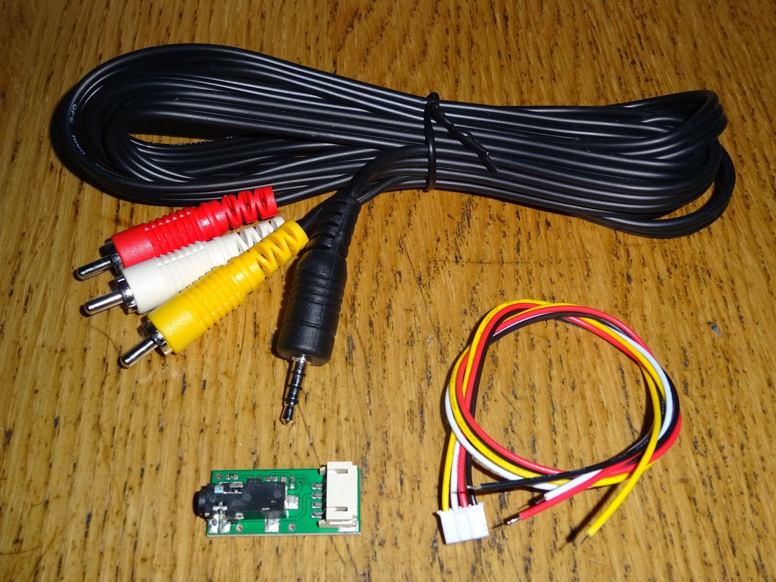 Tynemouth Software Atari 2600 Junior with discrete modulator AV Out Mod