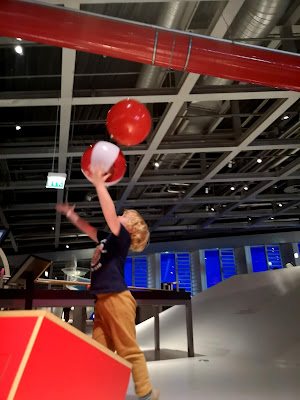 Atelier Performance 4 Elton Petri