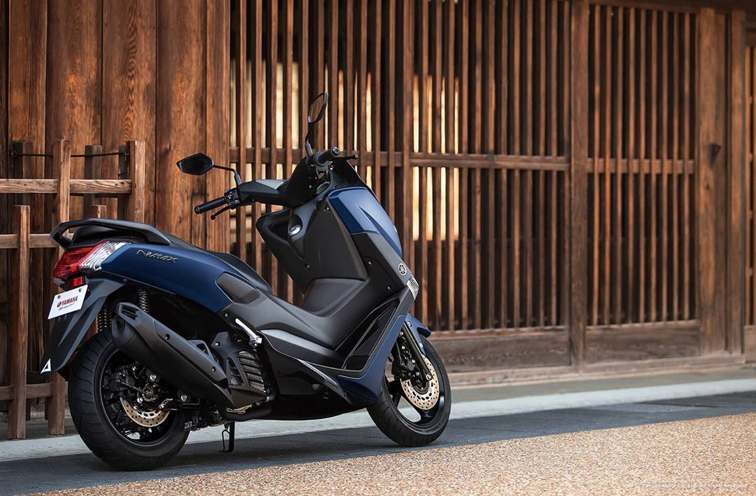 Baby Yamaha Nmax 125 Matte Blue Resmi Dirilis, Serupa Tapi Tak Sama