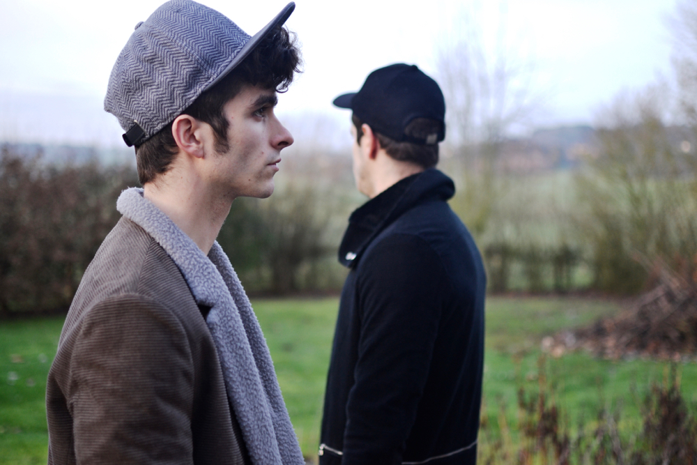 BLOG-MODE-HOMME_STYLE-undercover-lab-velvet-horizontal-new-era-snapback-tweed-lee-jeans-converse-all-star-asos-merinos-brothers-fashionlbog