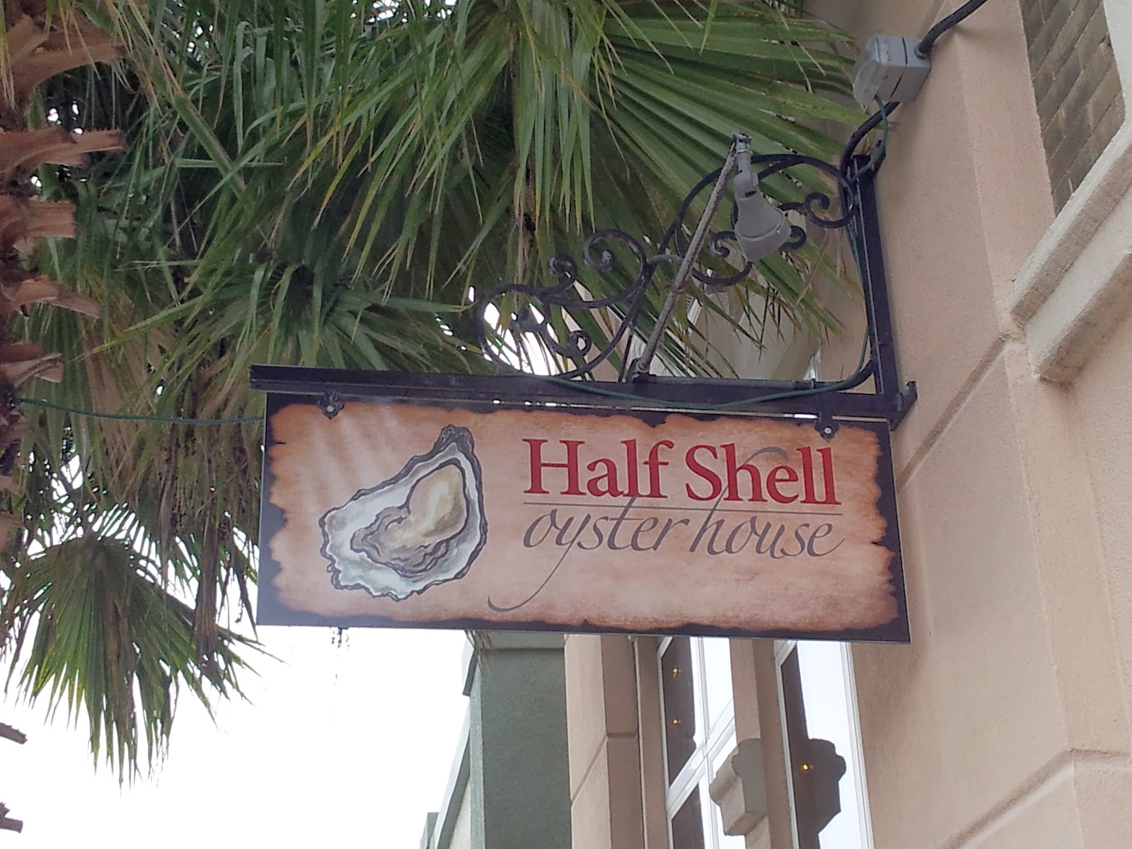 The HappiTraveler Half Shell Oyster House Gulfport, Mississippi