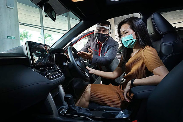 pelayanan auto2000