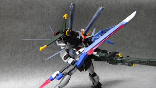 http://gundambaka.blogspot.hk/2014/03/gunplarg-1144-launchersword-pack.html