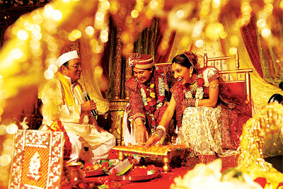 Resultado de imagem para casamento hindu
