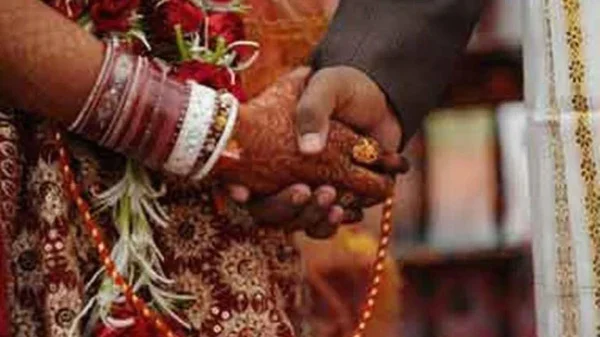  News, National, India, Bihar, Patna, COVID-19, Marriage, Health, Grooms, Death, Covid community spread during marriage in Bihar; 90 people infected at a time; The groom died on the second day of his marriage
