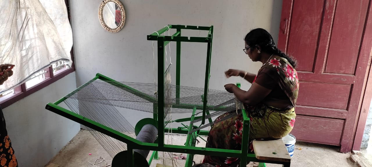 Eco Green Unit Banana fibre mat Thread twisitng and mat weaving for