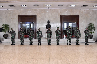 Panglima TNI Terima Laporan Kenaikan Pangkat 23 Perwira Tinggi