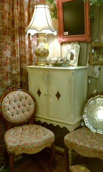 Sweet cabinet & Vic style chairs