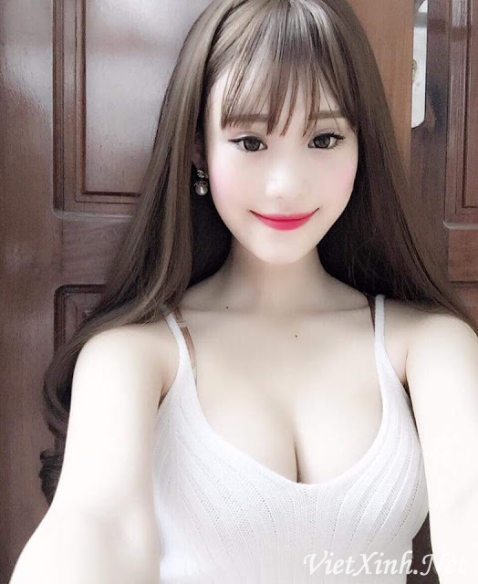 Girl xinh Đặng Linh Ngọc (Chị Thỏ Ngọc) - Dáng học sinh mà vếu như người mẫu