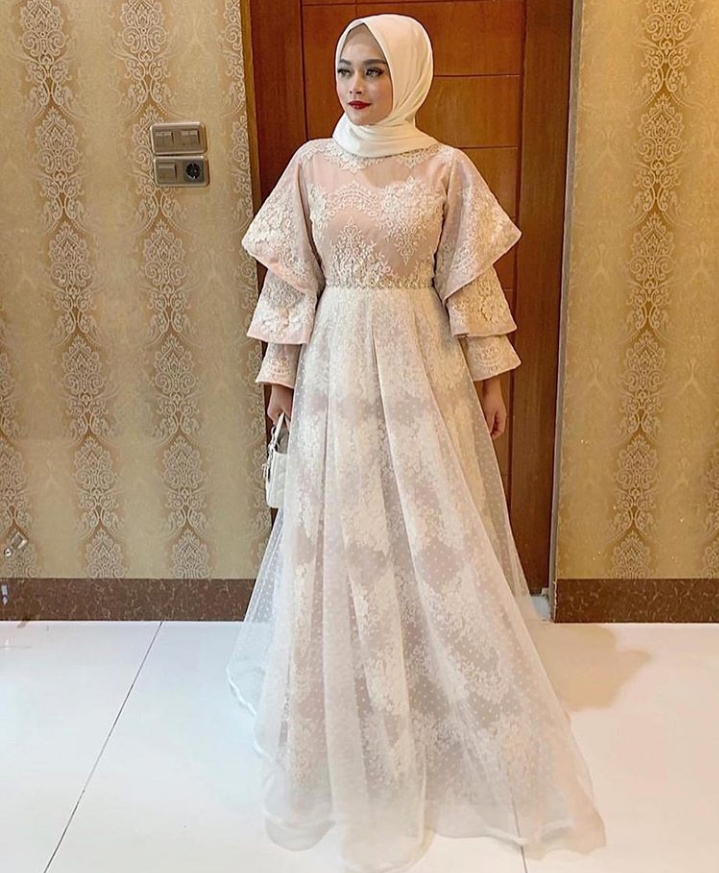 long dress brokat modern