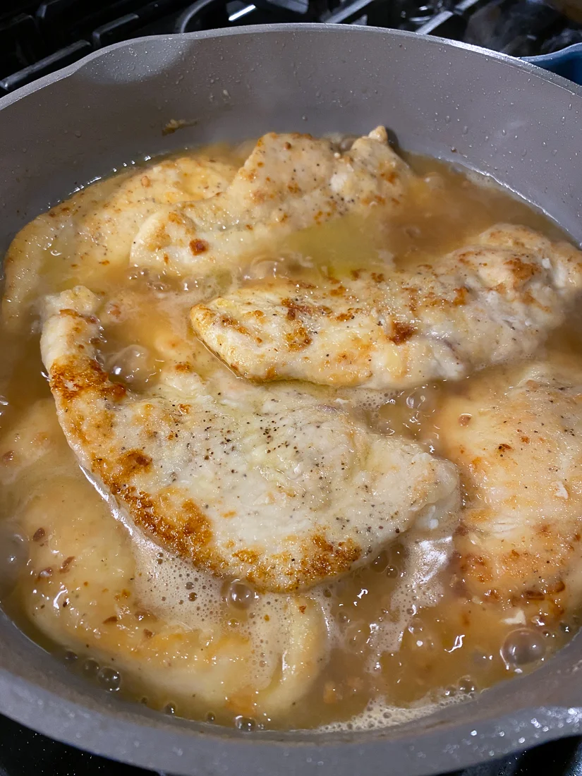 easy chicken piccata recipe, easy chicken piccata dinner, lemon chicken piccata