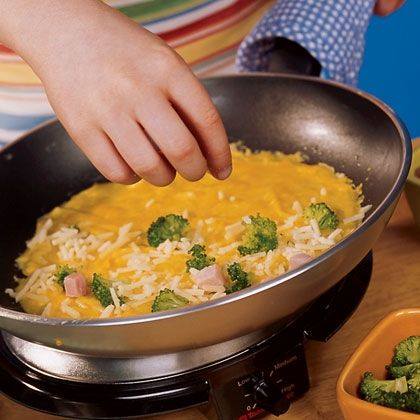 Broccoli, Ham, and Cheese Omelet Recipe