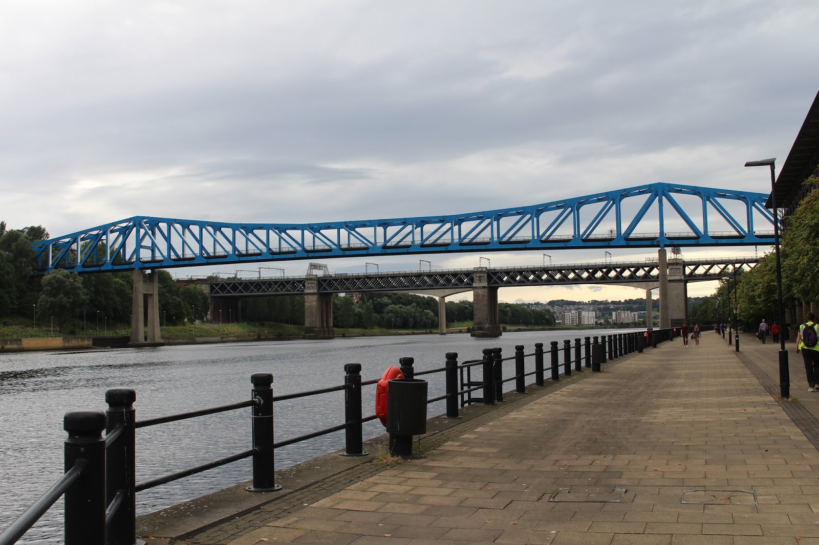 crimson kettle The River Tyne and its Seven Newcastle Bridges