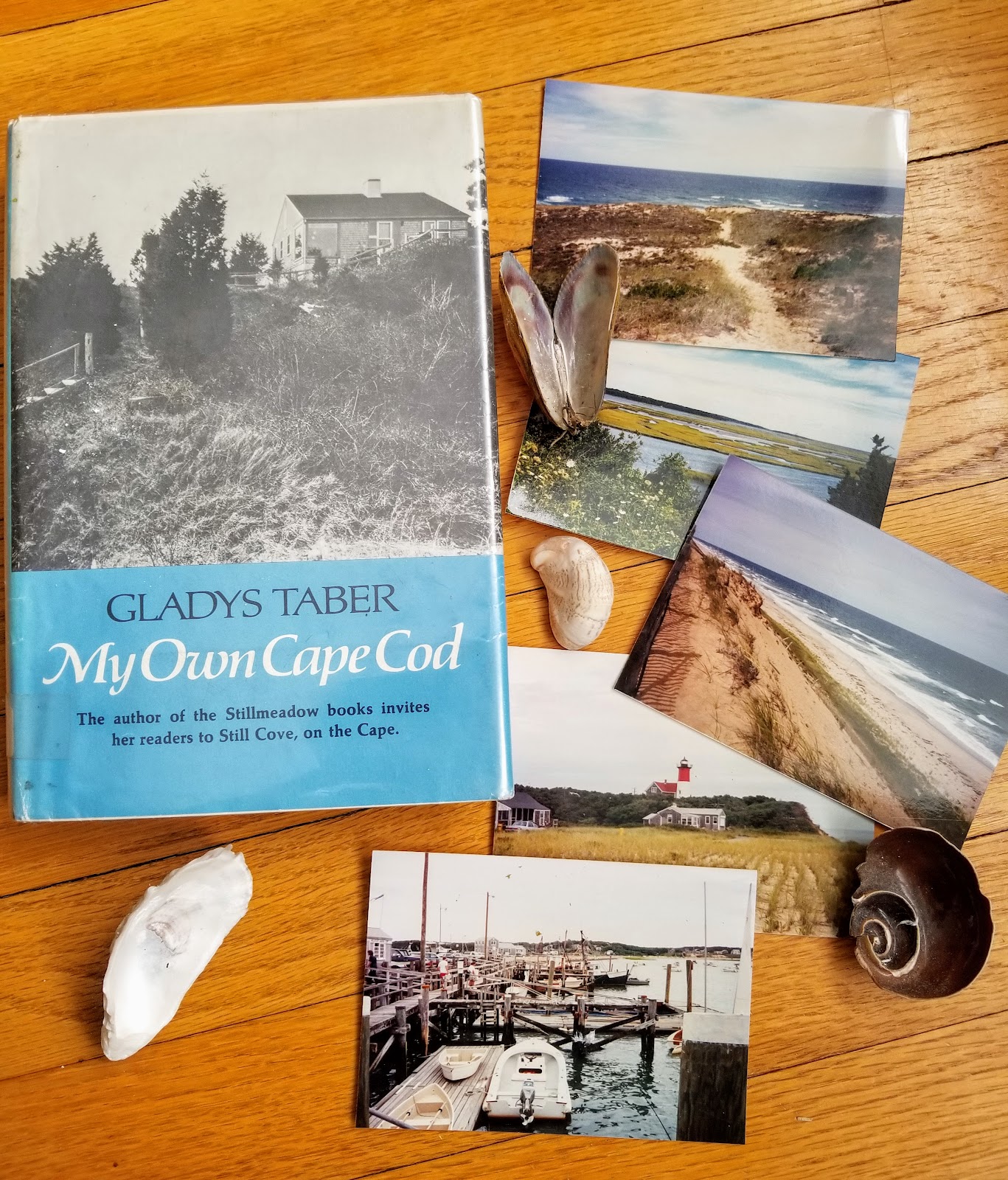 Book Review//My Own Cape Cod by Gladys Taber Holds Upon Happiness