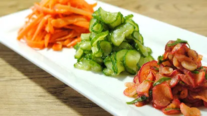 चायनीज गाजर-काकडीची कोशिंबीर - पाककला | Chinese Gajar-Kakadi Koshimbir - Recipe
