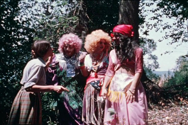 Video Zeta One Little Sisters 1972
