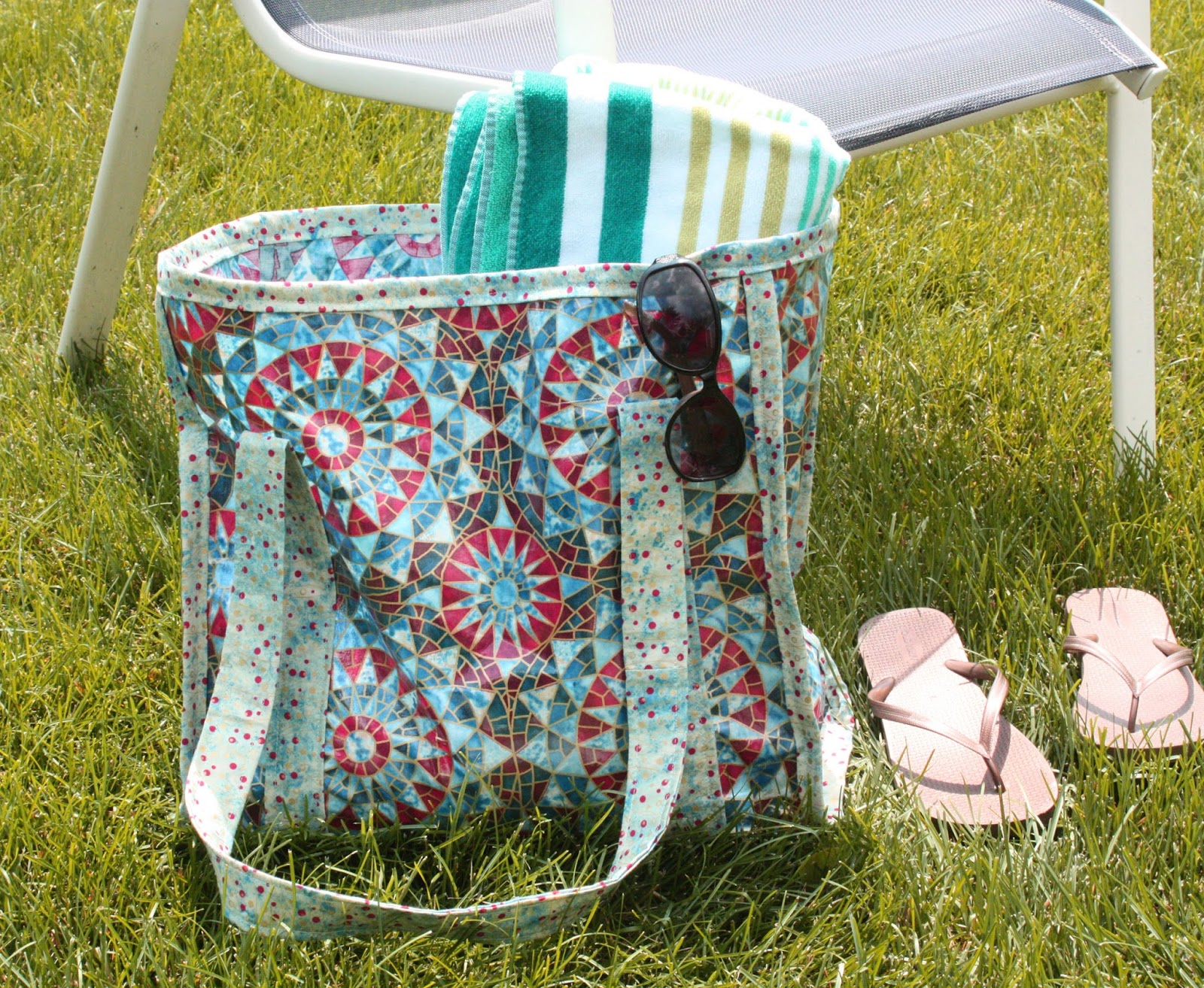 Inspired by Fabric: Summer Tote Tutorial