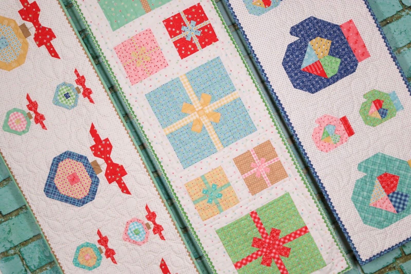 Bee In My Vintage Christmas Sew Along!!