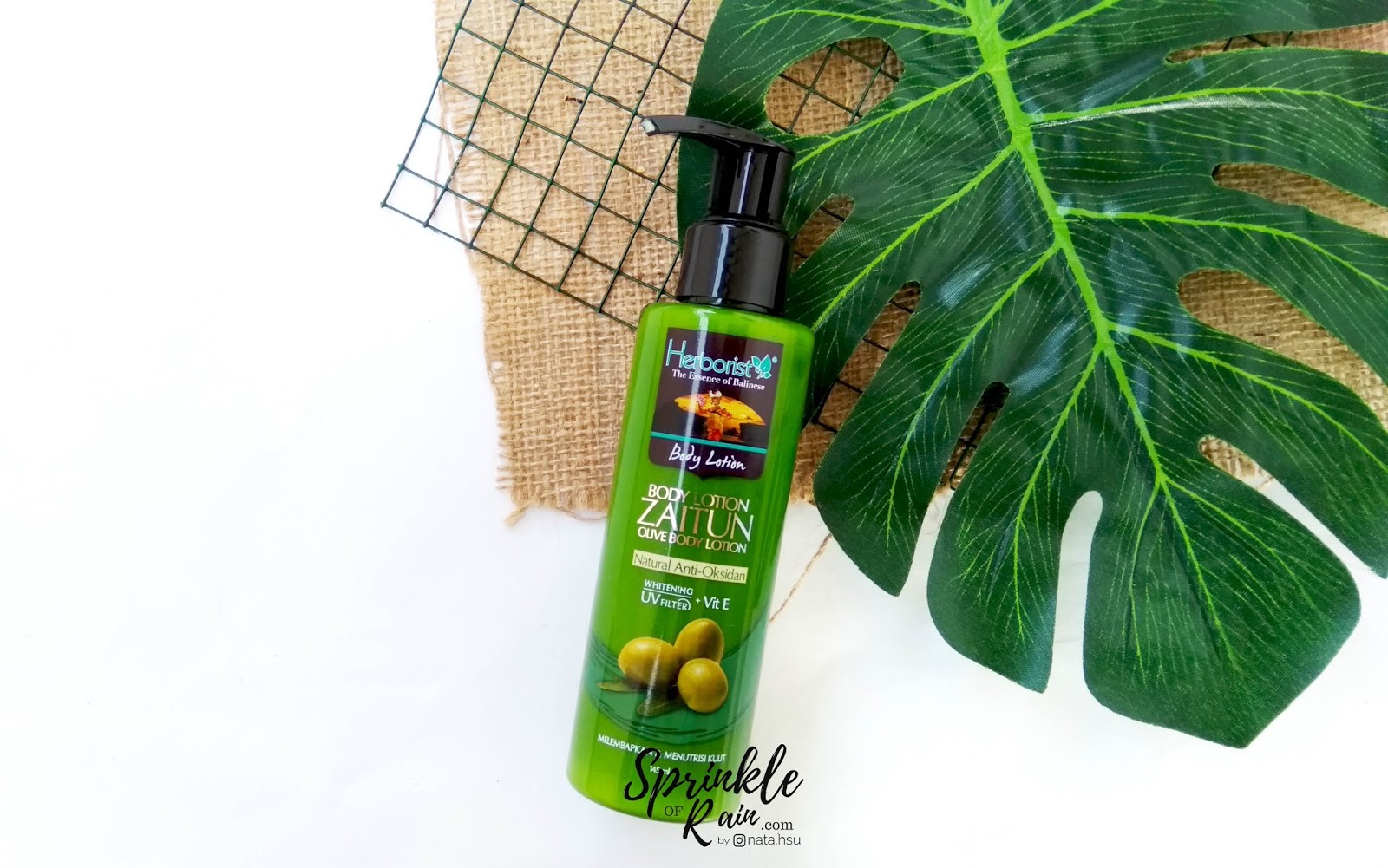 [REVIEW] Herborist Body Lotion Zaitun Sprinkle of Rain