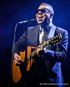 Murray A. Lightburn at Budweiser Gardens in London Ontario on April 28, 2019 Photo by John Ordean at One In Ten Words oneintenwords.com toronto indie alternative live music blog concert photography pictures photos nikon d750 camera yyz photographer