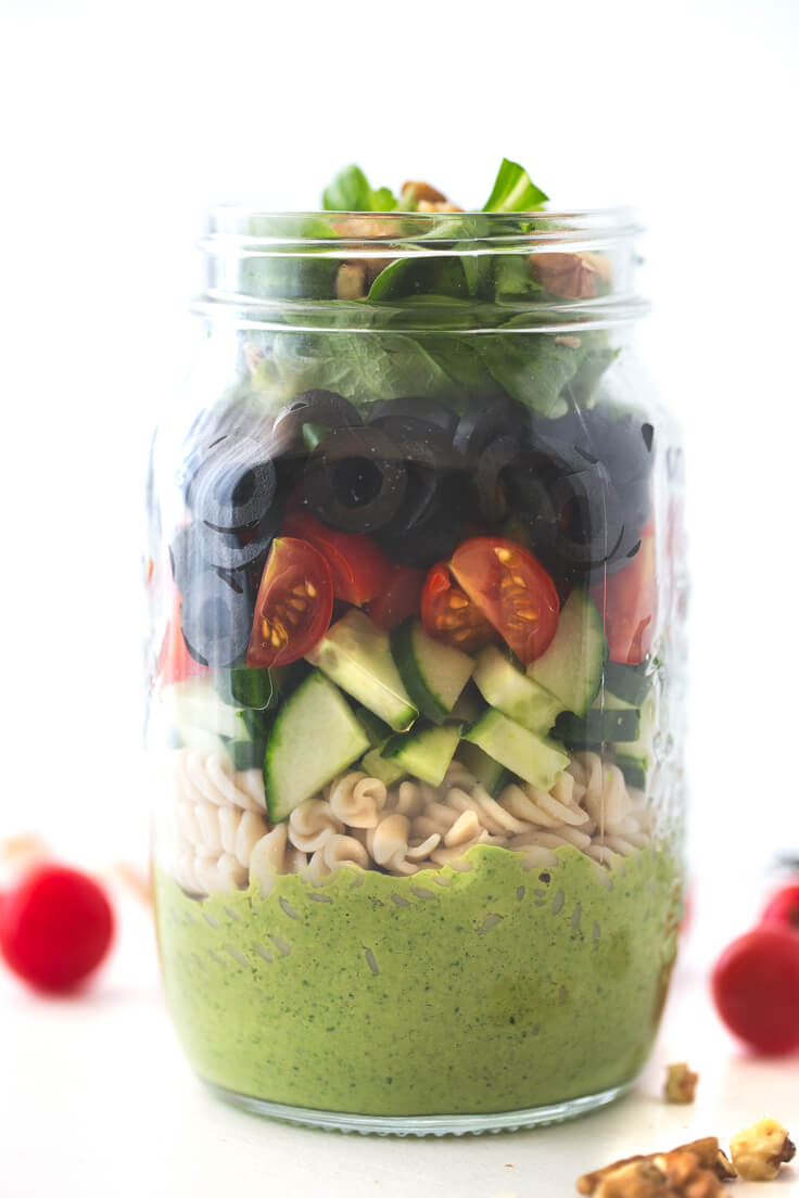 Jar Salad: Jar salads are perfect for eating out, although you must know how to make them so that the ingredients do not stay mushy. Jar Salad: Jar salads are perfect for eating out, although you must know how to make them so that the ingredients do not stay mushy.
