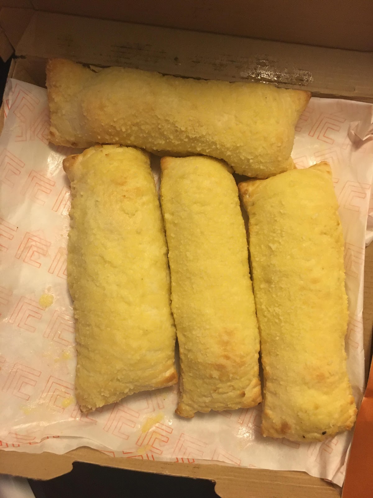 Adorable Fluff Little Caesars. Cheesy Stuffed Crazy Bread Review.