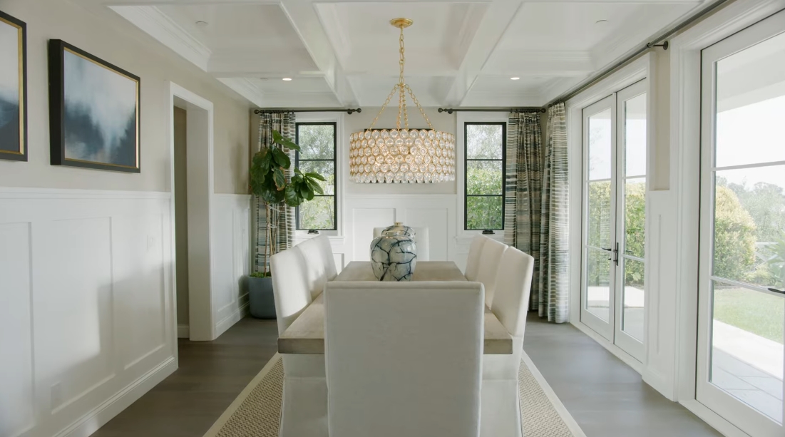 26 Interior Design Photos vs. 3910 Topside Ln, Corona Del Mar, CA Luxury Home Tour