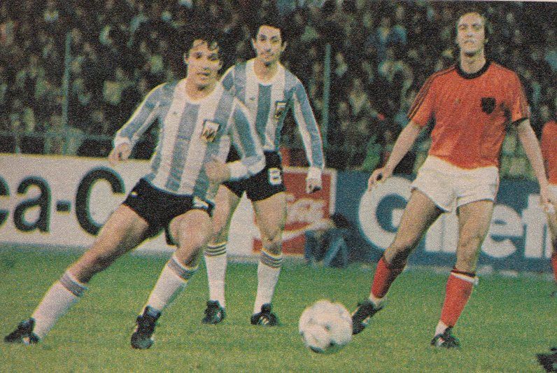 EL FÚTBOL DE TODOS LOS TIEMPOS LA GIRA DE ARGENTINA POR EUROPA DE 1979