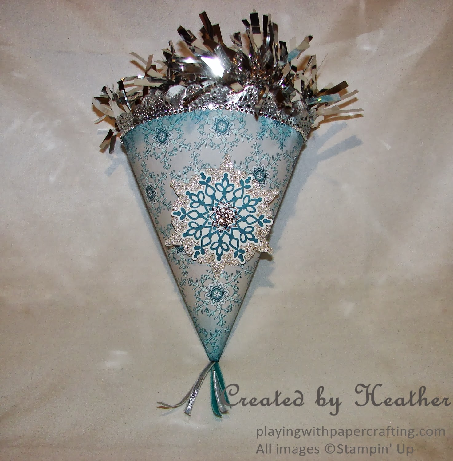 Playing with Papercrafting Victorian Christmas Decor